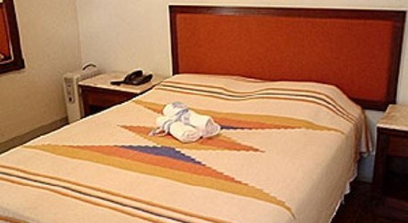 קונגונס Hotel Colonial חדר תמונה